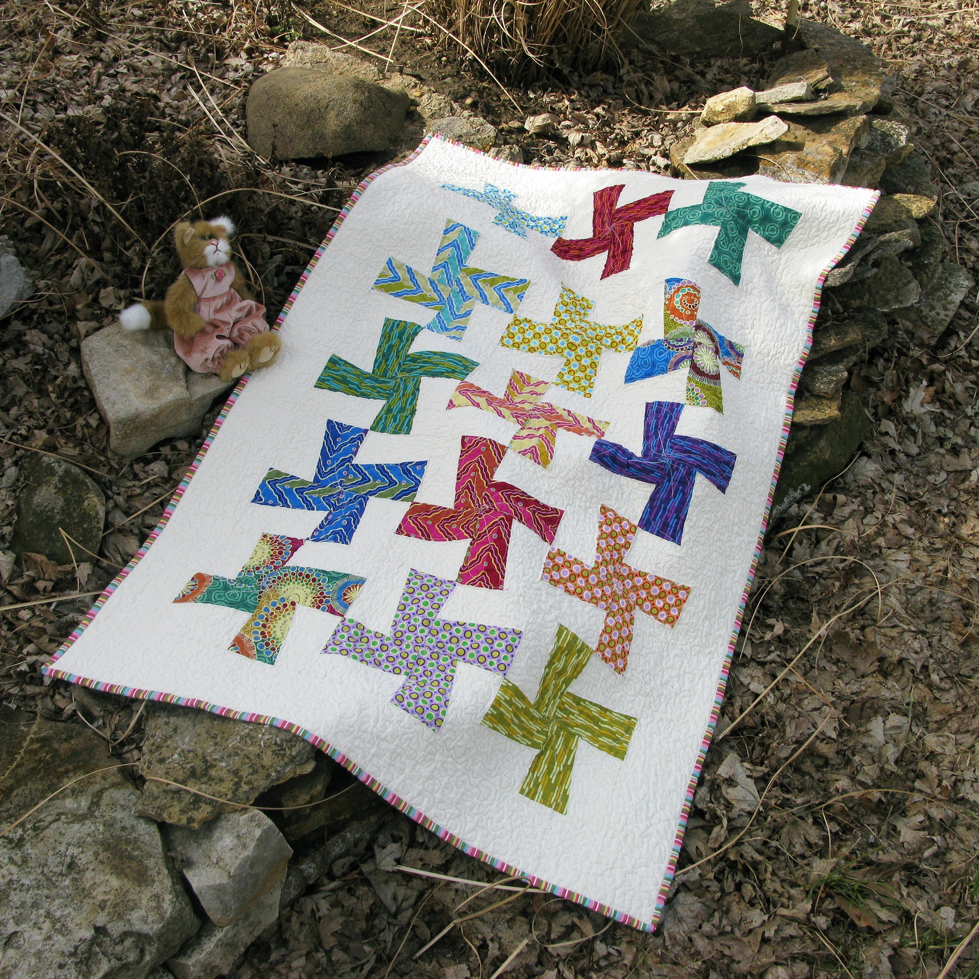 River Whirls baby quilt