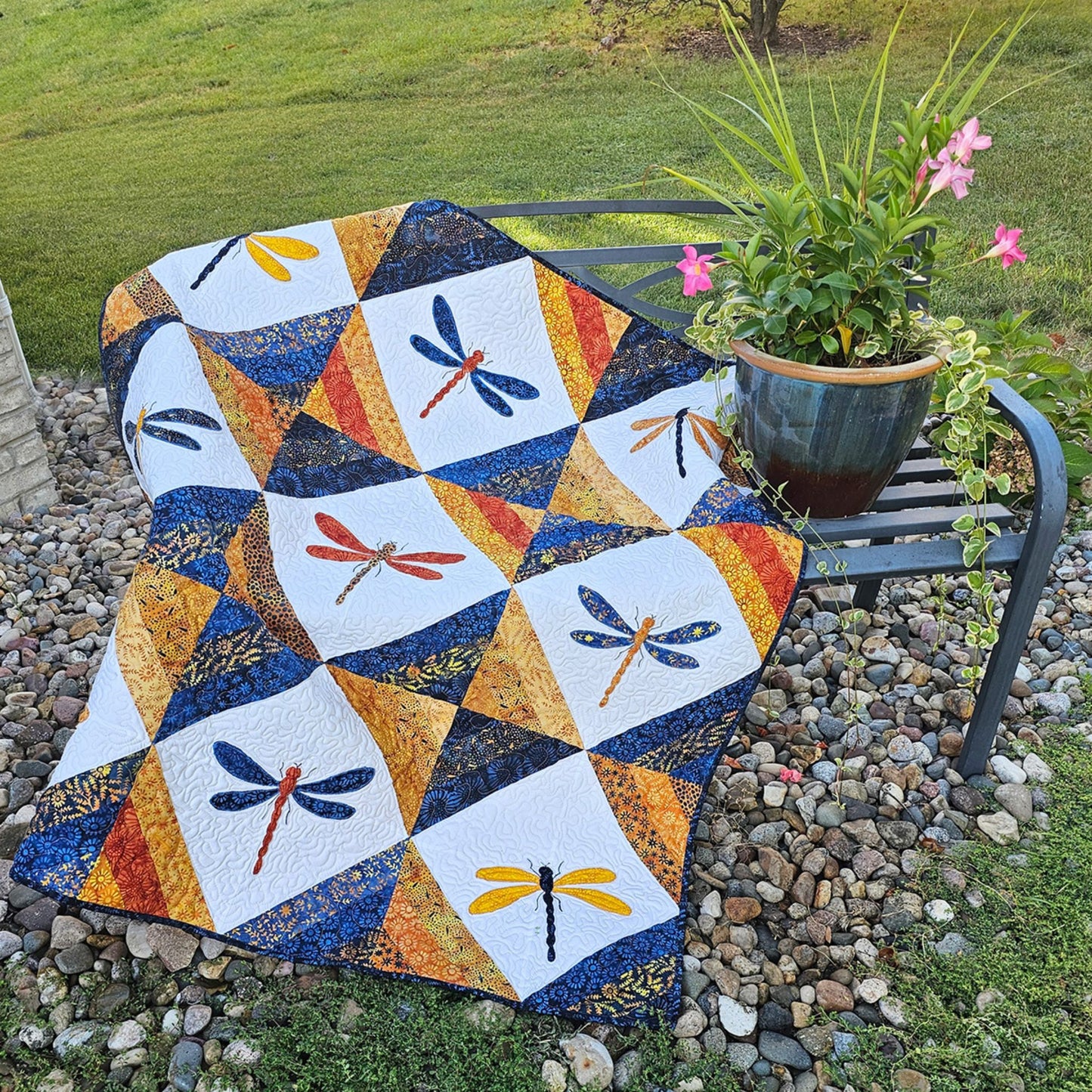 Dragonflies quilt pattern