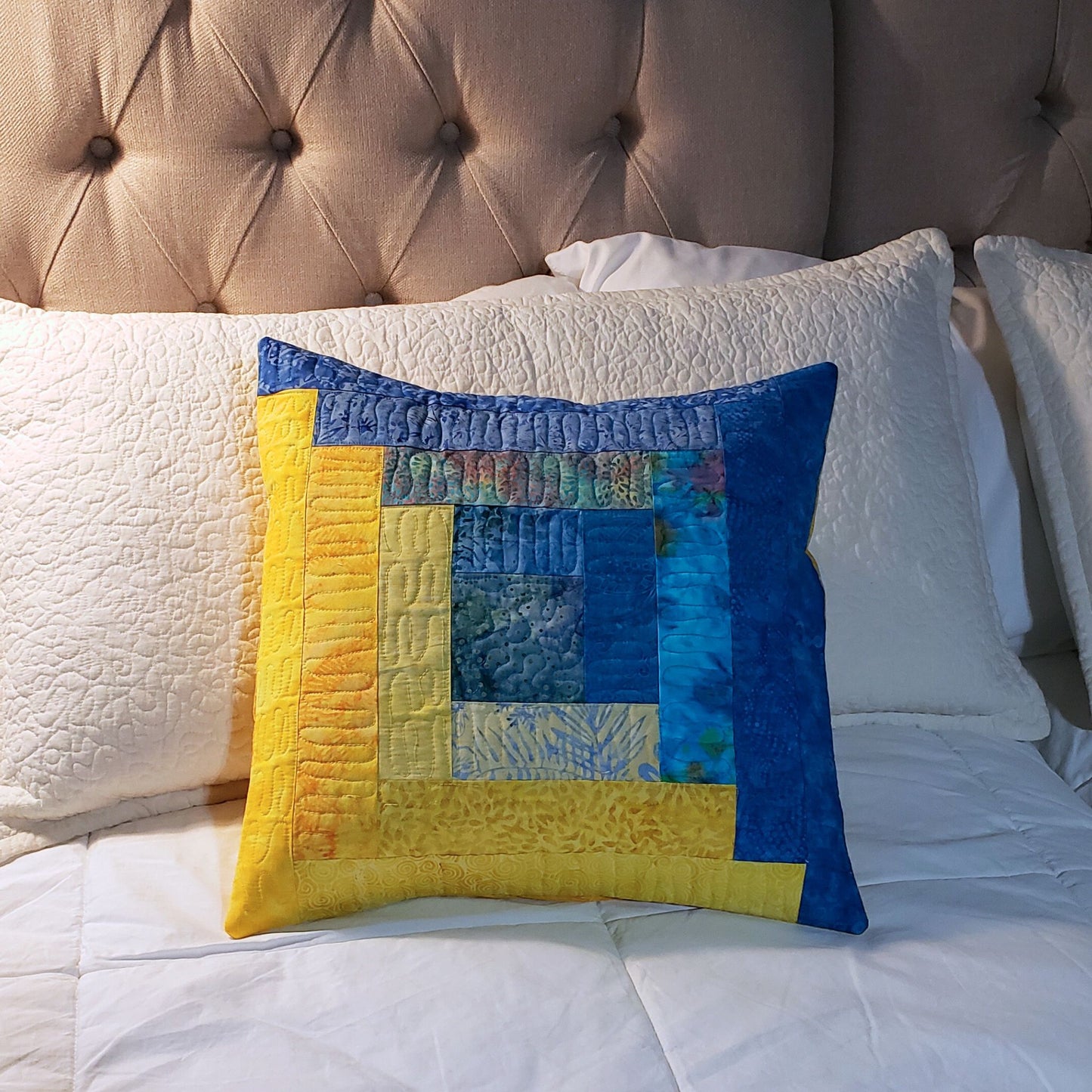 18-inch Log Cabin Pillow Tutorial