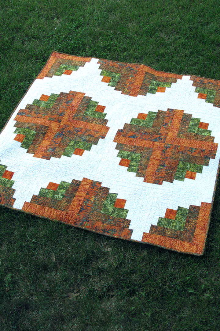 Amber Logs off set log cabin quilt pattern is easy to make
