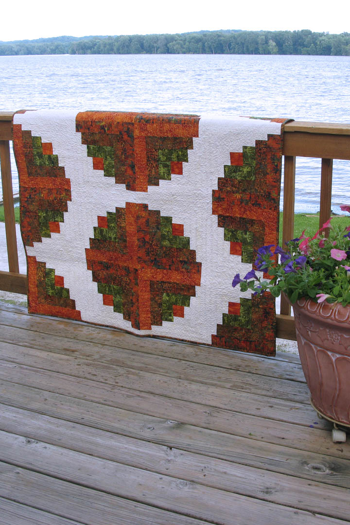 Amber Logs off set log cabin quilt pattern is easy to make