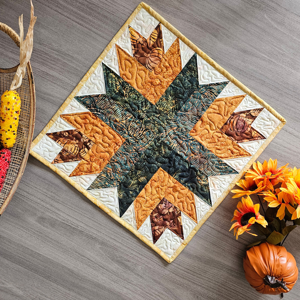Cactus Flower Table Topper Quilt Pattern PDF – Connie Kresin Campbell