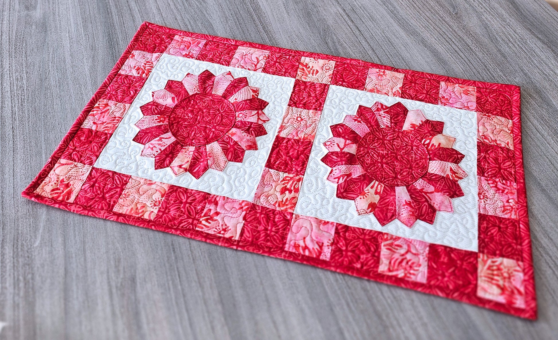 Mini Dresden table runners quilt PDF