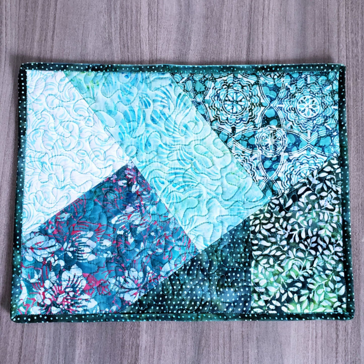 Crazy Quilt Placemats pattern