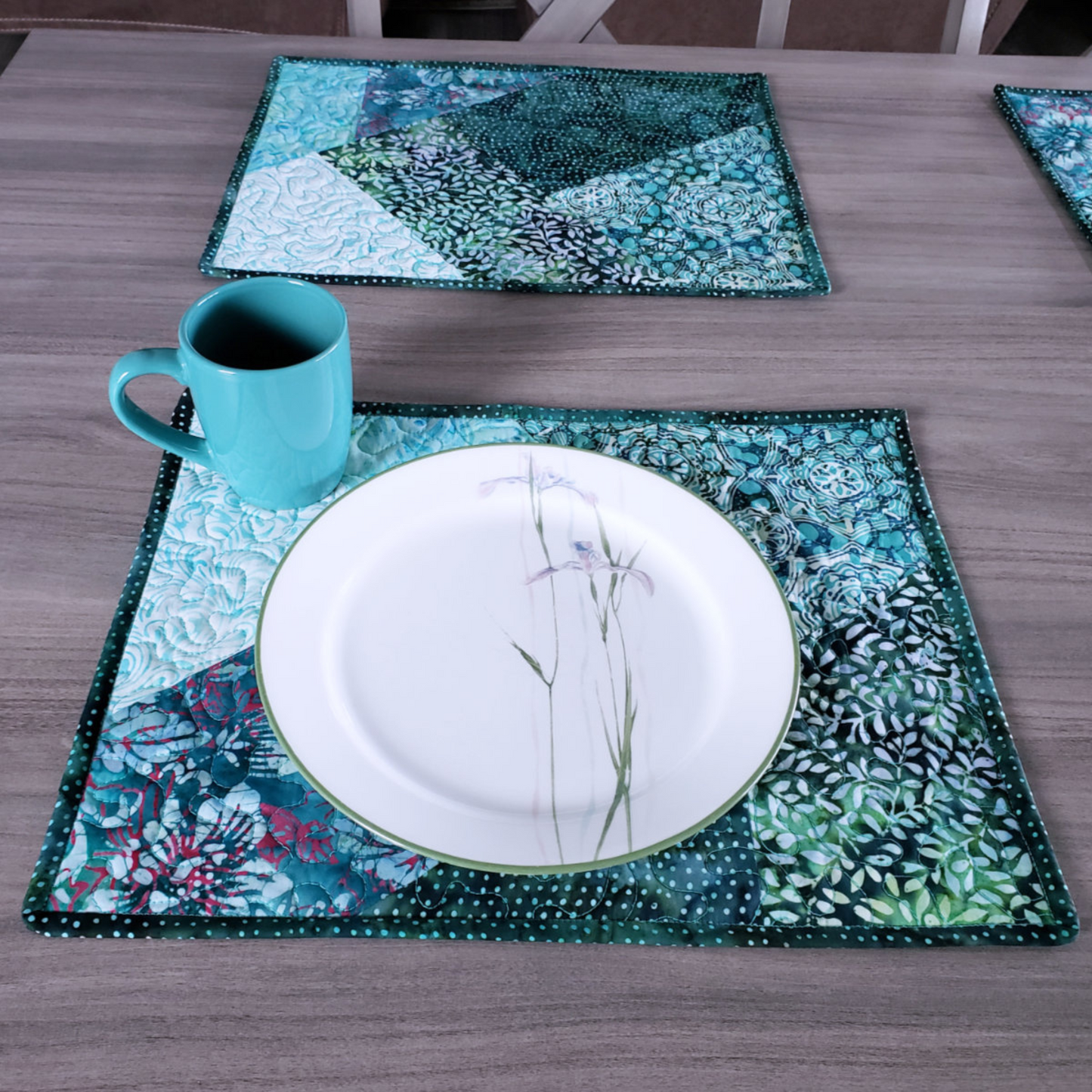 Crazy Quilt Placemats pattern