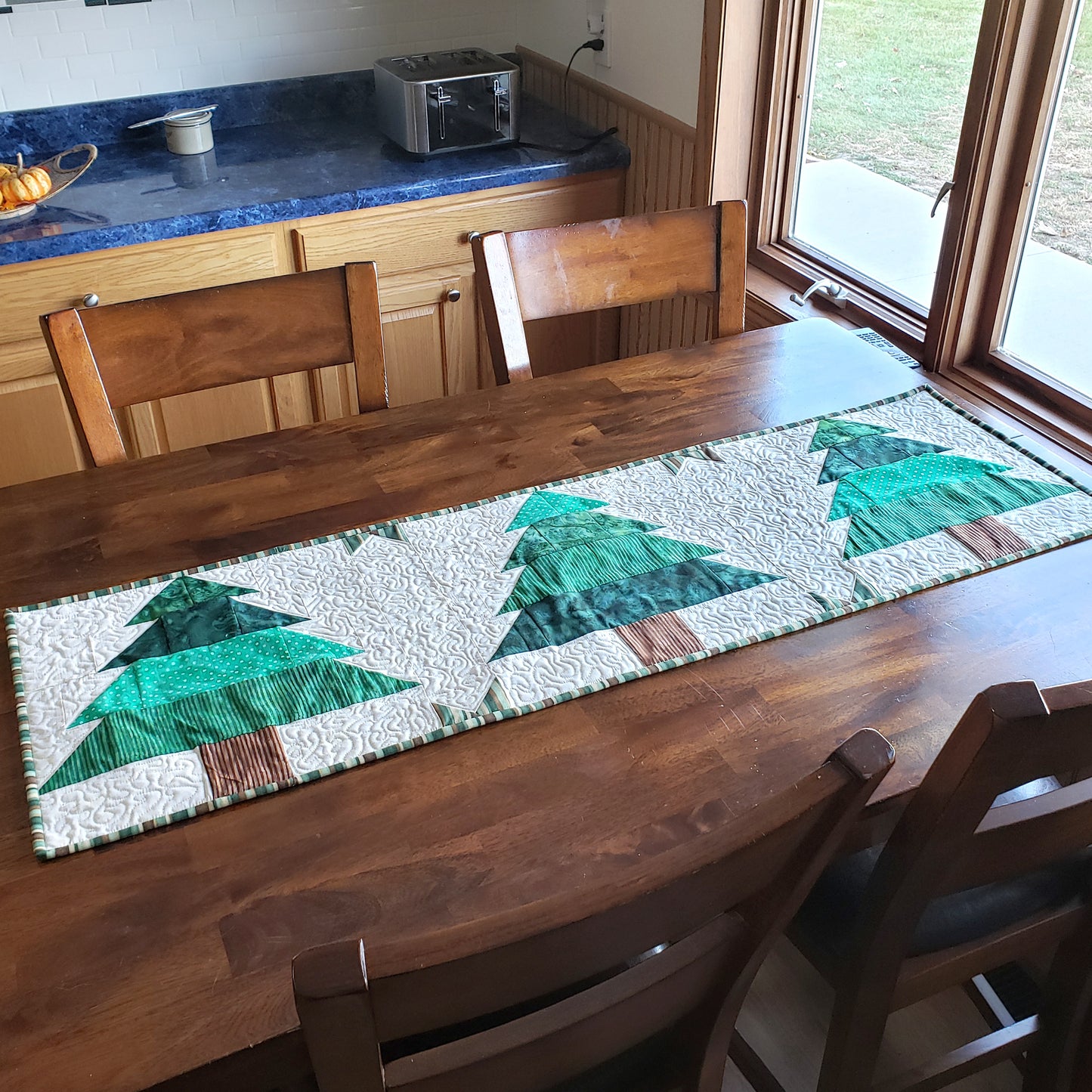 Christmas Tree table runner