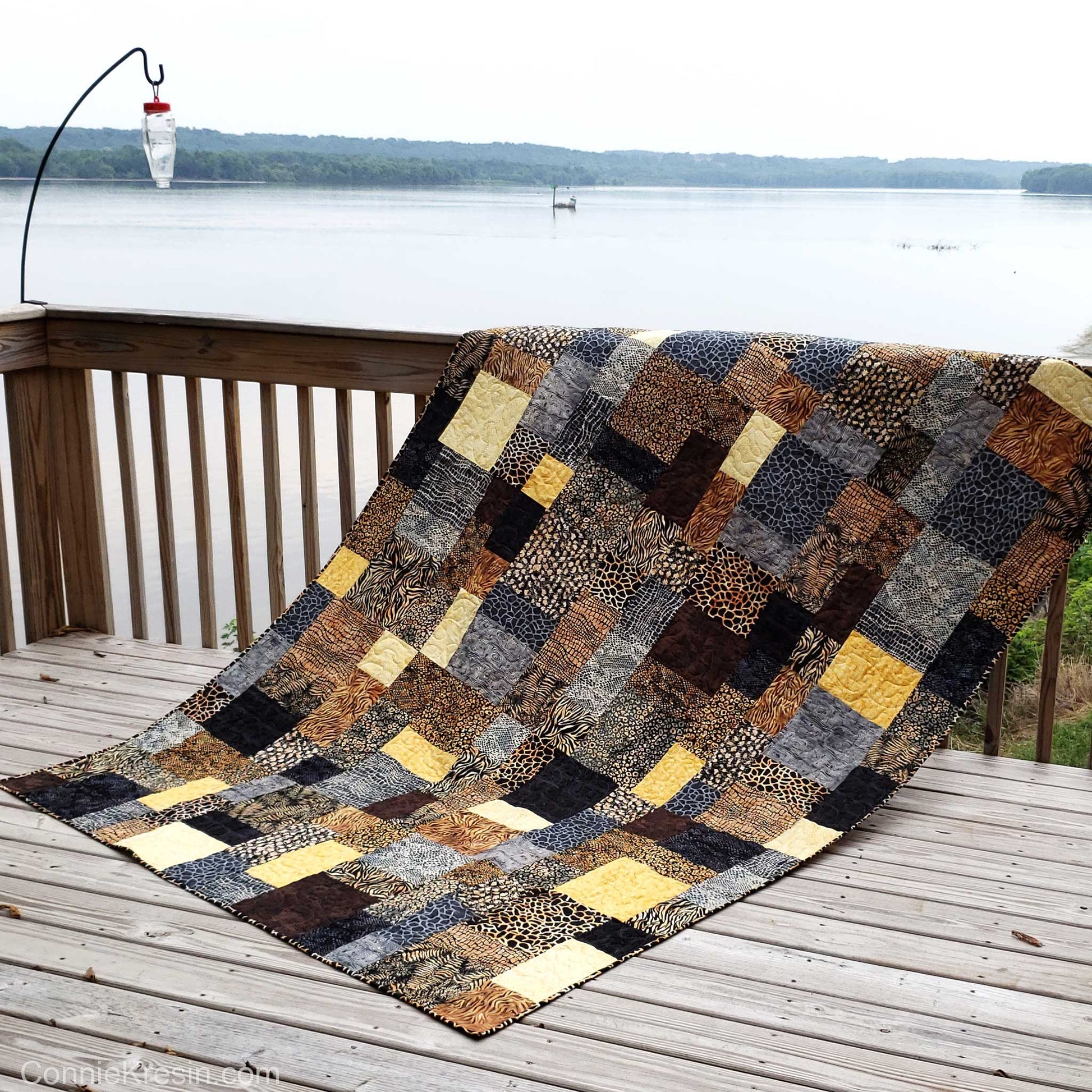 Stacks quilt pattern is digital and easy to make with fat quarters