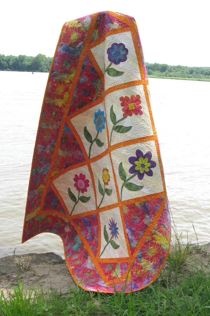 Summer flowers applique quilt with 8 full size flowers